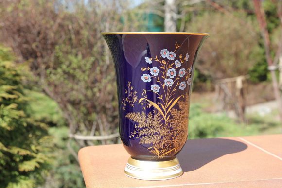 Красивая кобальтовая ваза WEIMAR . Европа. Начало 20 века