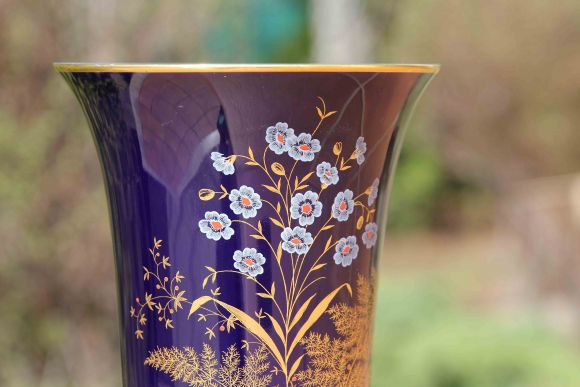 Красивая кобальтовая ваза WEIMAR . Европа. Начало 20 века