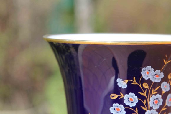 Красивая кобальтовая ваза WEIMAR . Европа. Начало 20 века