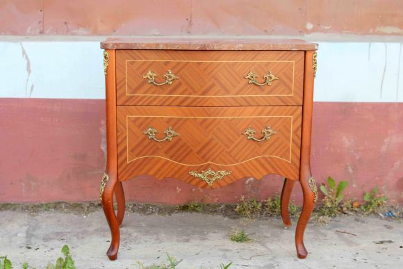 Винтажный комод с мраморной столешницей. Европа. Начало 20 века