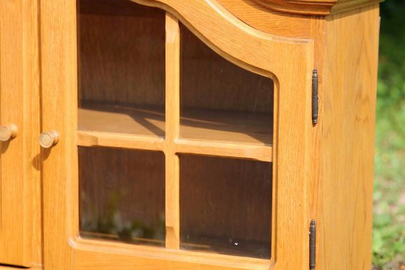 Элегантная витрина из дерева. Европа. Начало 20 века