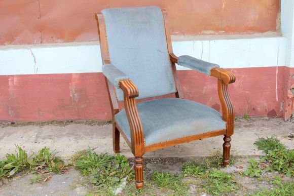 Очень уютное винтажное кресло. Европа. Начало 20 века