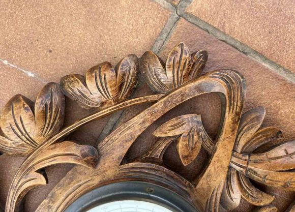 Антикварный резной барометр - термометр