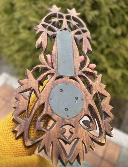 Антикварный резной барометр - термометр