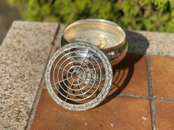 Очаровательные старинные роузбоулы. Идеальное состояние.