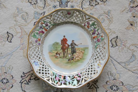 Красивая, ажурная, антикварная тарелка. Европа. Начало 20 века