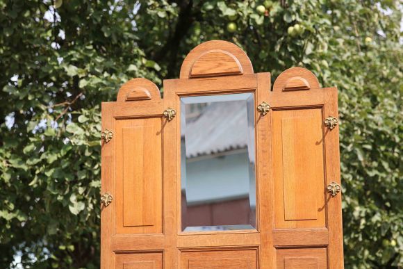 Антикварная прихожая из массива дуба. Европа. Начало 20 века