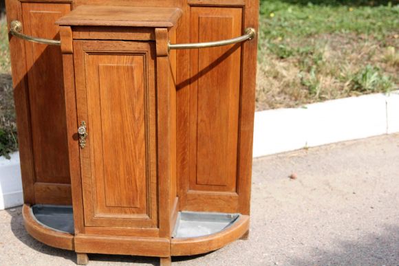 Антикварная прихожая из массива дуба. Европа. Начало 20 века