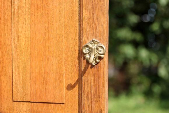 Антикварная прихожая из массива дуба. Европа. Начало 20 века