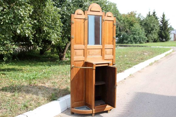 Антикварная прихожая из массива дуба. Европа. Начало 20 века