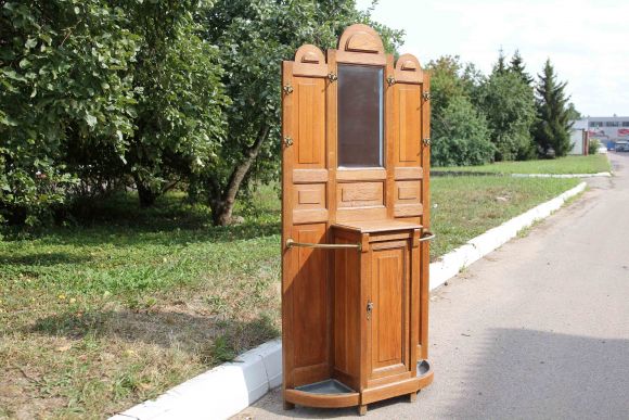 Антикварная прихожая из массива дуба. Европа. Начало 20 века