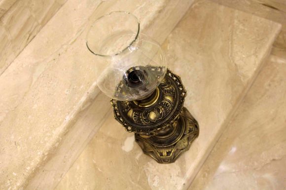 Невероятно красивая антикварная керосиновая лампа. Европа. Начало 20 века