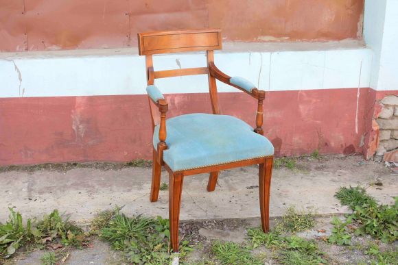 Винтажное полукресло. Европа. Начало 20 века