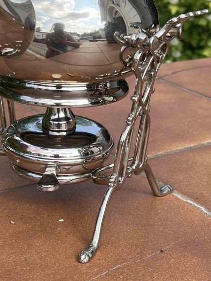 Английская бульотка в идеальном состоянии