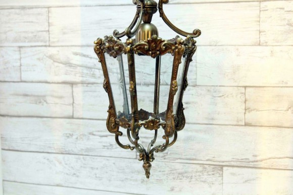 Антикварная люстра с пескоструйным рисунком