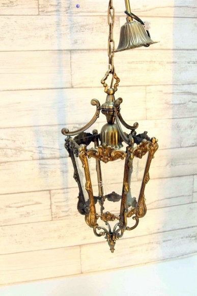 Антикварная люстра с пескоструйным рисунком