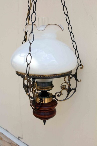 Волшебный подвесной светильник. Молочное стекло. Европа