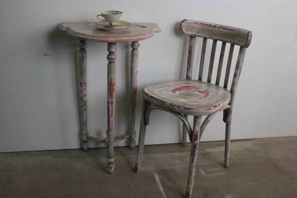 Неповторимый прованс для души - консоль и стул