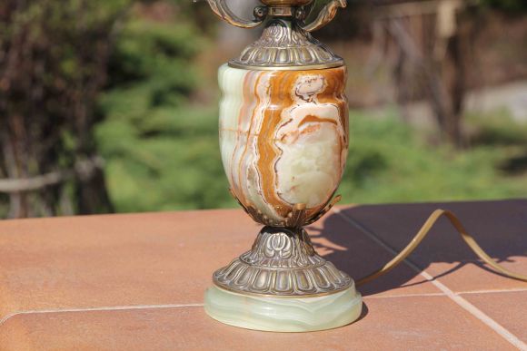 Очень эффектная антикварная лампа. Европа. Начало 20 века