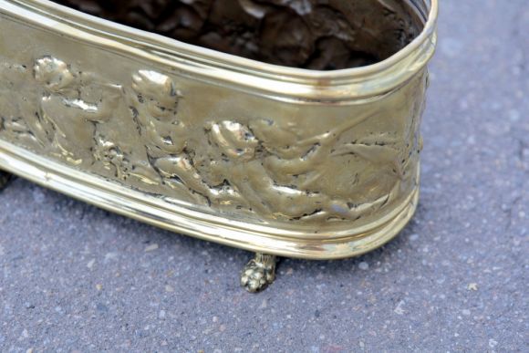 Старинное кашпо из латуни после реставрации