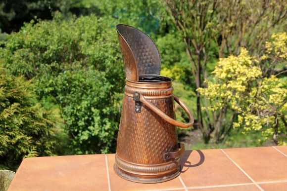 Старинный неполированный зольник. Голландия 