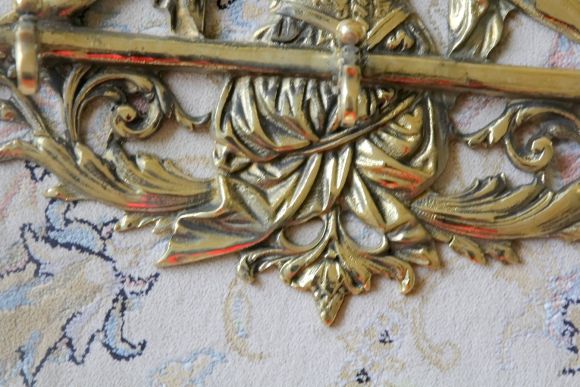 Полностью бронзовая Антикварная вешалка