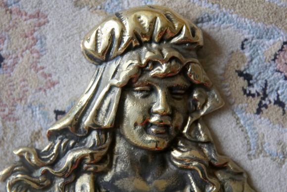 Полностью бронзовая Антикварная вешалка