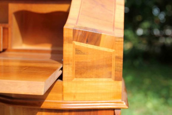 Итальянский старинный секретер-бюро