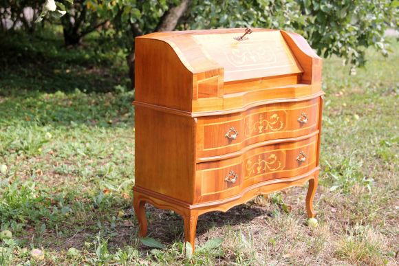 Итальянский старинный секретер-бюро