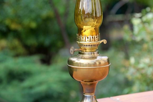 Эффектная антикварная керосиновая лампа. Европа. Начало 20 в