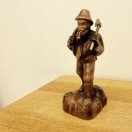 Деревянная статуэтка лесника с топориком. Европа. Начало 20 века