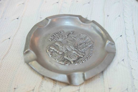 Винтажная оловянная сигарная пепельница. ХХ век. КОРОЛЬ АРТУР