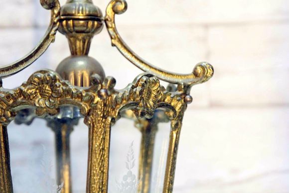 Антикварная люстра из латунного литья. Европа. Начало 20 века