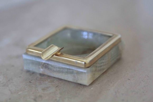 Старинная пепельница оникса и латуни. Европа.Начало 20 века