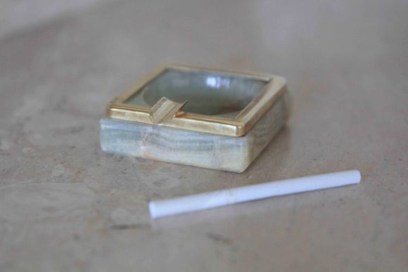 Старинная пепельница оникса и латуни. Европа.Начало 20 века