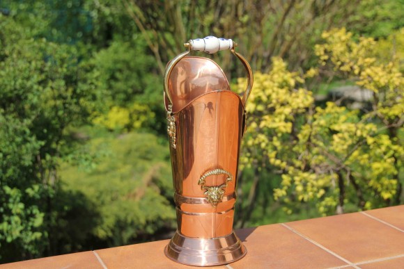 Интересный зольник. Полированный. Идеальное состояние