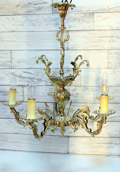 Изящная старинная люстра из латунного литья. Европа. Начало 20 века