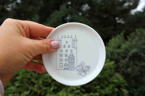 Набор из 6-ти антикварных тарелочек "архитектура".