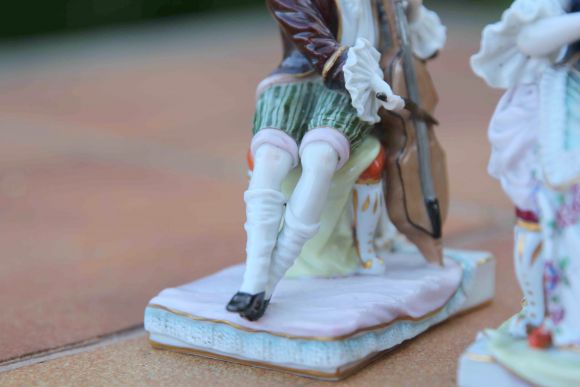 Антикварные музыканты из фарфора. Европа. Начало 20 века