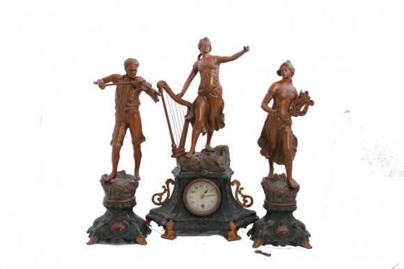 Винтажный гарнитур - часы и 2 статуэтки "Муза" - Скрипка, Арфа и Лира.