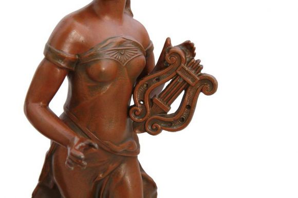 Винтажный гарнитур - часы и 2 статуэтки "Муза" - Скрипка, Арфа и Лира.