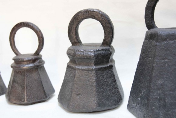 Старинные Российские гири пирамидальной формы. Начало ХХ века