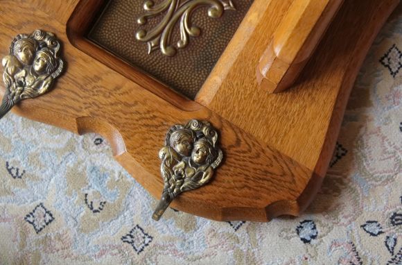 Очень интересная, антикварная вешалка. Европа. Начало 20 века