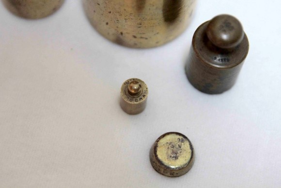 Замечательный набор латунных гирь.Европа. Начало 20 века