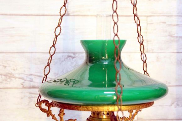 Антикварная люстра с изящой росписью. Франция. Конец 19 века