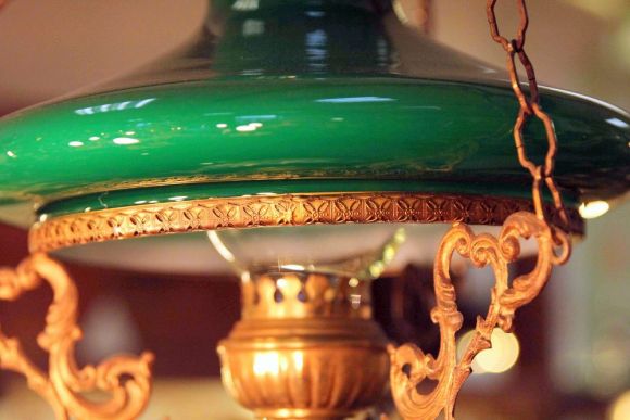 Антикварная люстра с изящой росписью. Франция. Конец 19 века