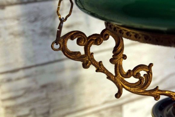 Антикварная люстра с изящой росписью. Франция. Конец 19 века