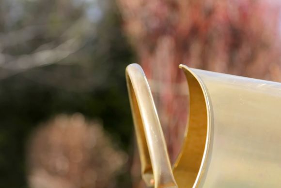 Огромная дровница из латуни. Европа. Начало 20 века