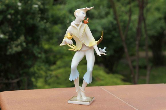 ФАРФОРОВАЯ СТАТУЭТКА HUTSCHENREUTHER ВЕСЕННЕЕ НАСТРОЕНИЕ
