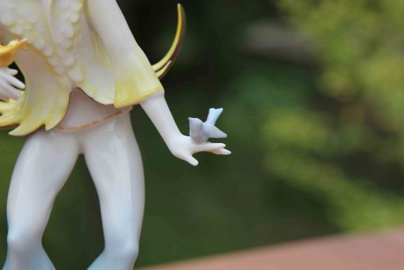 ФАРФОРОВАЯ СТАТУЭТКА HUTSCHENREUTHER ВЕСЕННЕЕ НАСТРОЕНИЕ